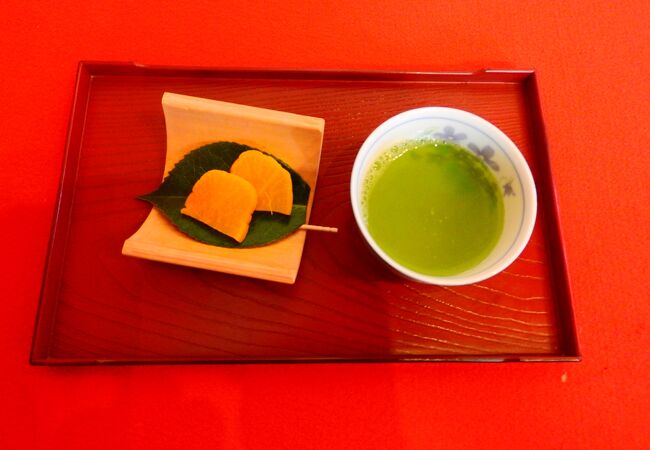 美味しい和菓子と抹茶を楽しめました
