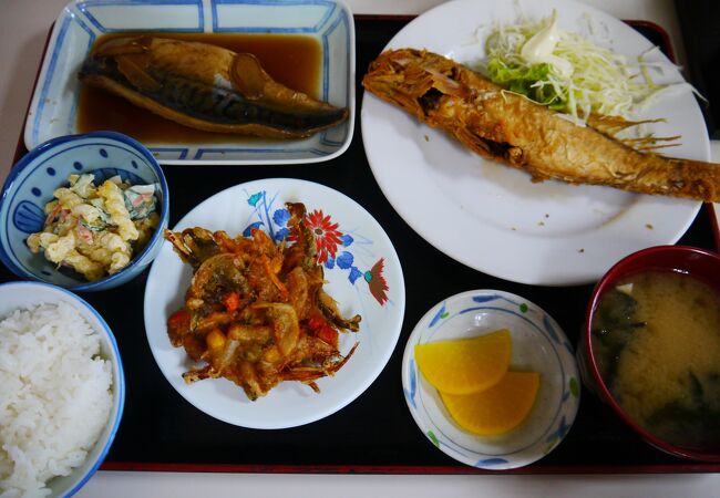 魚市場直結食堂