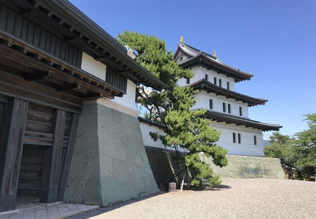 松前城を中心とした広い公園