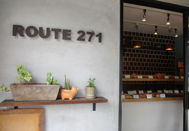 人気のパン屋さん