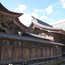 本堂横も鍵をもらって見学できます