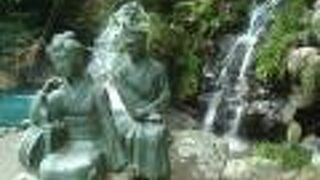 初景滝と踊り子像