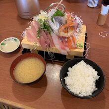 お刺身がたっぷり