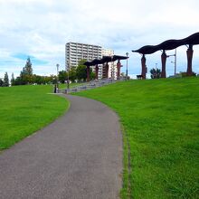 レイクタウン大芝生広場