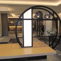 ロビーも和のテイストが洒落てます