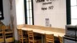 イートインカフェも