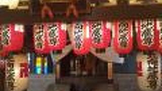 駅の中の地蔵尊