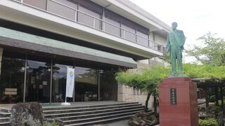 伊達宇和島藩の「お宝」が展示されています