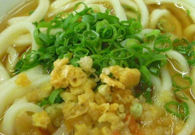 手打ちうどんの老舗です。