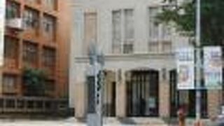 2000年に再開され現在は博物館でした