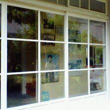 昔の映画ポスターなど貴重な品が多数展示