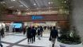 みなとみらい方面散策前にちょっと店内をブラブラするのがいい