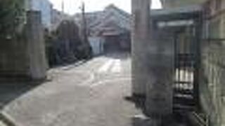 地味だが整然としているお寺