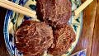 昔ながらの団子屋さんだけどかき氷もすごいらしい。