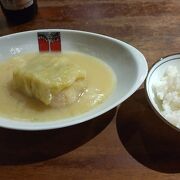 新宿の老舗洋食店でロールキャベツシチュー