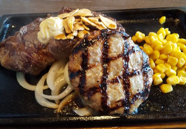 あつあつステーキ