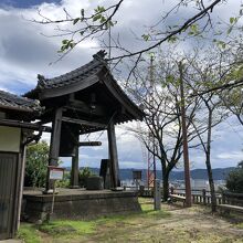 ここで朝ごはん