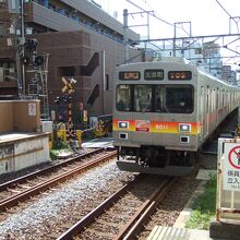 ちょっと明るい感じの電車です