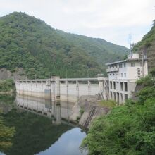 東山ダム