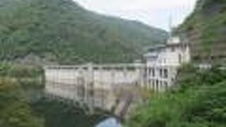 東山ダム