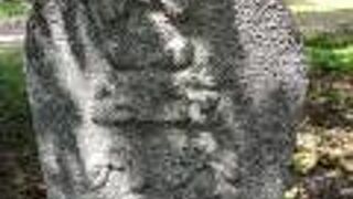 ダマの古木や庚申塔