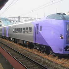 ”ラベンダー編成”の様子