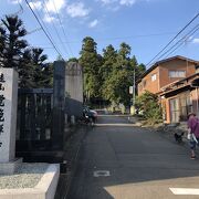 北山五山の真ん中にある小振りな寺、伊達政宗の父で非業の死を遂げた輝宗の菩提寺