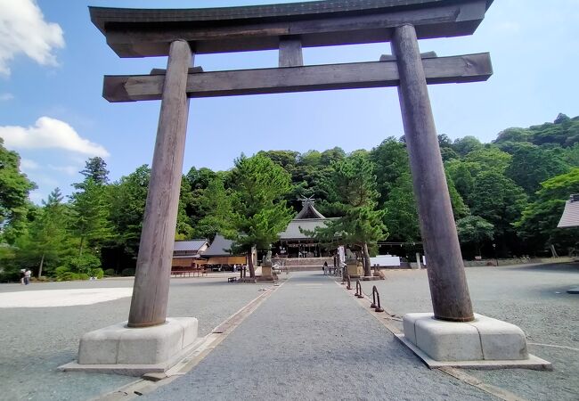 石見の国の一宮は勝運にご利益のある神社