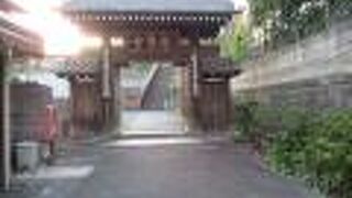 重厚感のある黄檗宗寺院