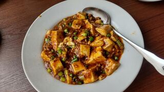 リーズナブルに中華で昼飲み