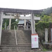 小さな神社