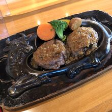 げんこつハンバーグ オニオンソース