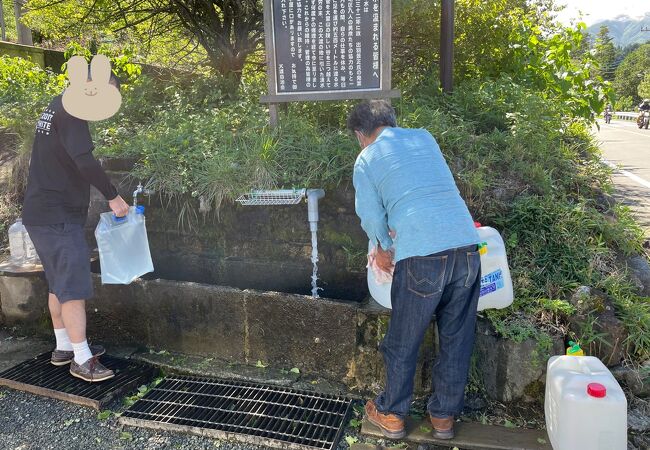 大渡の湧水