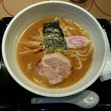 三ツ矢堂製麺 中目黒店