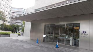 戦後に開館した新しい博物館です。