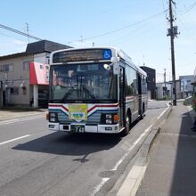 うみねこ号はこんな見かけで…、