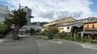 ハーバーランドへと続く道。