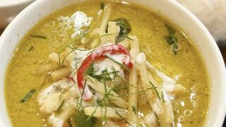 夜でも気軽に行ける本格タイ料理屋さん
