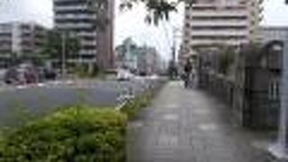 大横川にかかる橋の一つです。