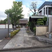 隅田区の北側のエリアにあります。