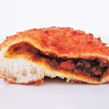 ビーフカレーパン　断面