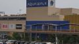 大垣駅前の大きなショッピングモール