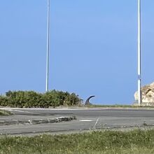 碑があるさるふつ公園