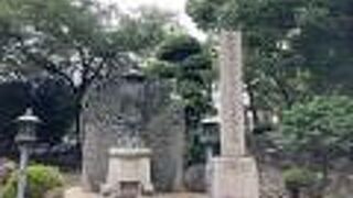 武蔵野三十三観音霊場の一番札所です。