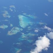 宮古島北部の沖にある巨大珊瑚礁