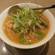 「鶏ごぼうラーメン（みそ味）」