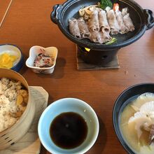 白老牛と栗おこわ