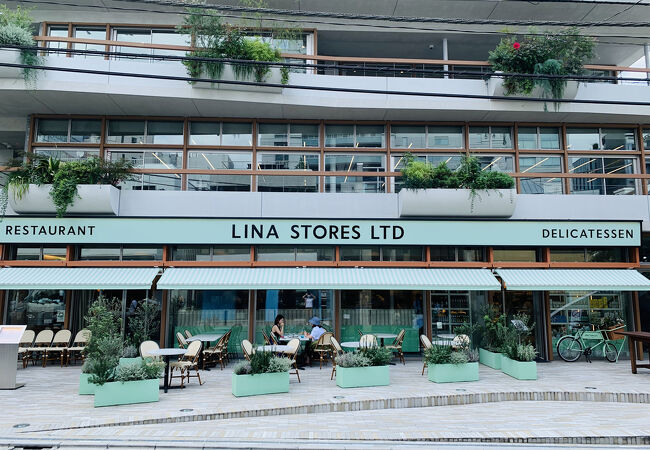 LINA STORES 表参道　レストラン＆デリカテッセン