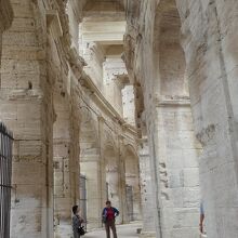 内部の保存状態は良好