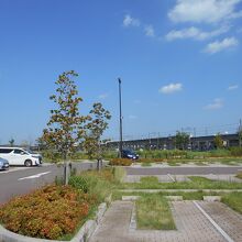 安満遺跡公園駐車場